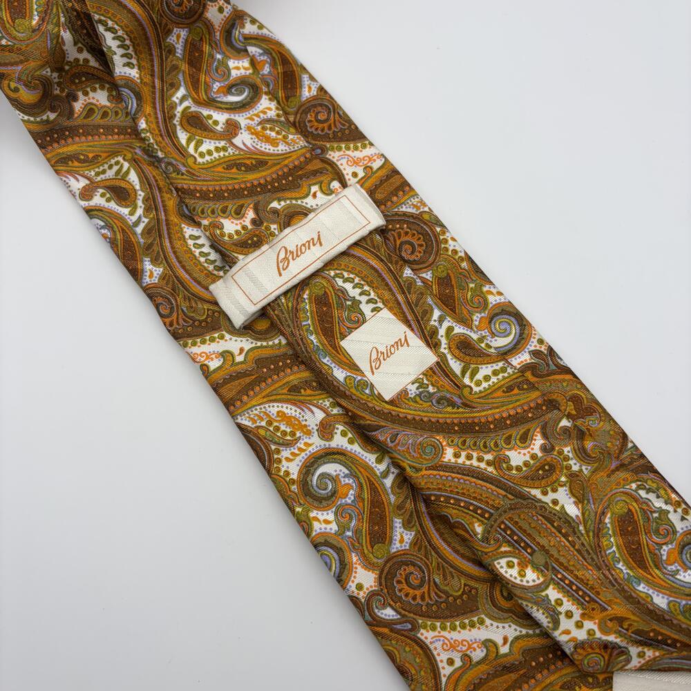 Brioni Silk Tie with Brown Paisley Pattern - Picture 2 of 6